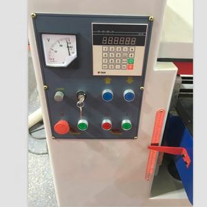 Raboteuse et dégauchisseuse automatique de bois de qualité supérieure et robuste avec moteur de 7,5 kW, largeur de 630 mm - Product Image 6