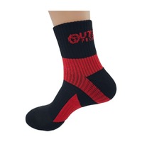 Chaussettes de sport en gros pour hommes, épaisses, en tissu éponge, avec revers tricoté, respirantes, style mi-mollet pour la performance