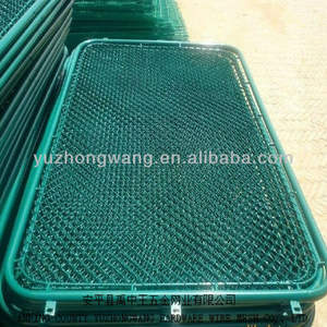 Vente en gros de clôture de jardin enduite de PVC de haute qualité Panneaux de clôture extérieurs galvanisés plongés à chaud à maillons de chaîne produits à vendre - Product Image 2