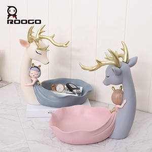 Roogo Light Luxe Creative Elk avec jolie fille Décoration de maison et de <span class=keywords><strong>salon</strong></span> Boîte de rangement Ornements Idées de décoration pour la maison - Product Image 3