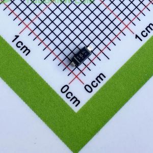 new-original LMBR160T1G SOD-123 Diodes Schottky Diodes 1A 700mV 60V - Product Image 1