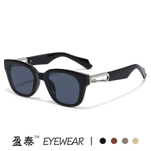 Lunettes de soleil à monture carrée en plastique et métal, protection UV400, unisexe, blanc, pare-soleil classe 2, lentille PC - Product Image 5