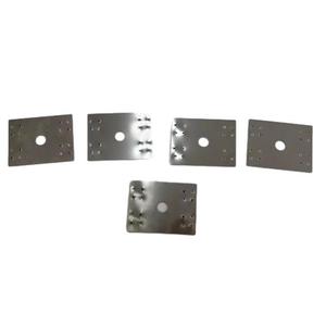 ผู้ผลิตและติดตั้งการสนับสนุนพลังงานแสงอาทิตย์แบบติดตั้งบนพื้นดินที่สมบูรณ์รวมถึงระบบตรวจสอบสำหรับทุกโครงการ - Product Image 1