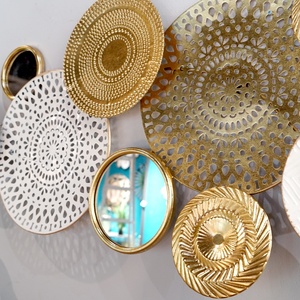 Décoration <span class=keywords><strong>murale</strong></span> de luxe Art Déco de grande taille, blanche et dorée, en métal 3D avec <span class=keywords><strong>suspension</strong></span> miroir - Product Image 6