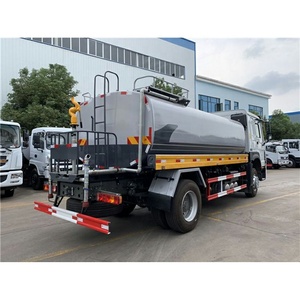 Заводская цена, грузовик HOWO Bowser 4x2 15CBM, спринклерная Автоцистерна для продажи - Product Image 4