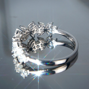 Anello a Forma di Quadrifoglio, Design Semplice, Anello da Dito per Donne - Product Image 4