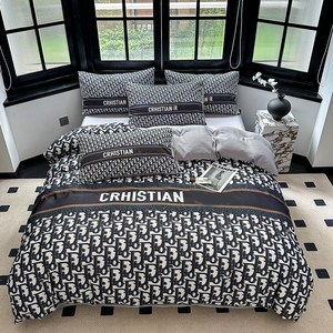 Ensemble de <span class=keywords><strong>housse</strong></span> de <span class=keywords><strong>couette</strong></span> en soie lavée blanche 4PCS Ensemble de <span class=keywords><strong>housse</strong></span> de <span class=keywords><strong>couette</strong></span> Design de mode Ensemble de literie <span class=keywords><strong>housse</strong></span> de <span class=keywords><strong>couette</strong></span> taie d'oreiller - Product Image 4