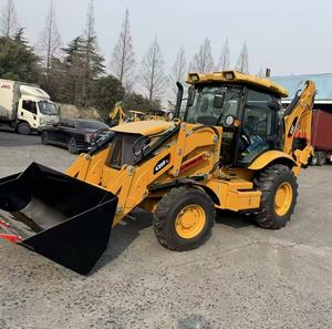 Retroexcavadora CAT 420 nueva, original de Caterpillar, modelo 420F2, con tracción en las cuatro ruedas, en venta. - Product Image 3