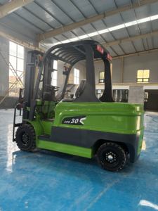 Chariot élévateur électrique de 4 tonnes de haute qualité pour la manutention en entrepôt tout terrain personnalisé avec une hauteur de 3m pour les industries de la restauration - Product Image 2