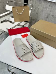 Sandalias Planas Unisex de Cuero Genuino con Suela de Goma, Diseño de Remaches de Lujo, Antiolor, Zapatos para Caminar, Pantuflas de Verano - Product Image 2