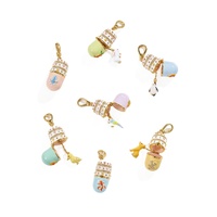 Collier en cuivre plaqué or Ilona avec pendentif capsule émaillée ouvrable, figurine animale miniature mignonne, pour femme et fille, idéal comme cadeau