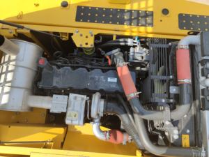 Excavadora Usada Japonesa Komatsu PC200 Disponible para la Venta a un Precio Competitivo - Product Image 5