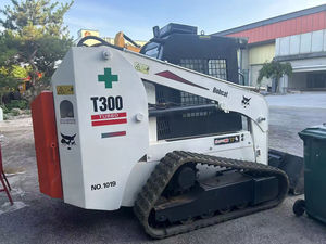 Mini chargeuses d'occasion utilisent le puissant mini-chargeur compact Bobcat T300 avec godet - Product Image 5