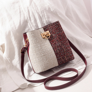 Borsa a Tracolla da <span class=keywords><strong>Donna</strong></span> Stile Bucket, Tendenza Street, Media Durezza, Alla Moda, Grande Capacità, Abbinamento Colori, Materiale PU con Chiusura a Scatto - Product Image 2