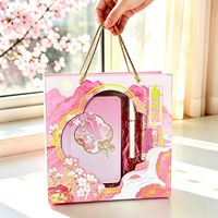 Ensemble Cadeau Papeterie Style Chinois en Gros : Carnet Rigide, Stylo Gel, Marque-page, Pince, Boîte Cadeau – Idéal pour Étudiants et Cadeaux de Fêtes
