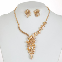 Tendances de la mode - Ensemble collier et boucles d'oreilles pour homme, élégant, plaqué or 24 carats, avec cristaux et strass, pour mariage et banquet, style européen et américain