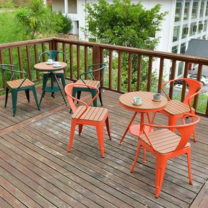 طاولات بار خشبية عصرية للحفلات في الهواء الطلق مع كراسي، طاولة قهوة مستديرة فاخرة مع مجموعة كراسي للنوادي الليلية - Product Image 5