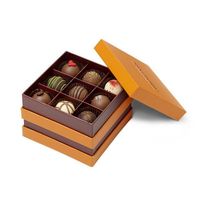 Boîte à bonbons et chocolats personnalisée avec logo estampé or, couvercle et base, emballage alimentaire carré imprimé sur mesure