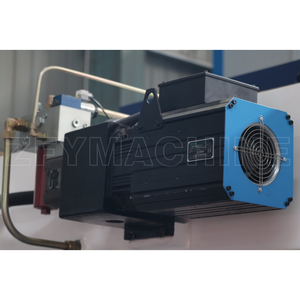 Prensa de 4/6 ejes con tope trasero, 200T/3200mm, controlador DA-66T - Product Image 3