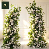 Arche de toile de fond artificielle réaliste en forme de corne avec fleurs en soie, plus de 1,8 m de large, couleur personnalisable pour décoration de mariage