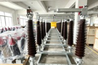 Sectionneur extérieur haute tension Minrong GW4-110kV, isolateur triphasé 110kV 50Hz pour substation industrielle en acier