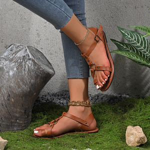 Sandalias Planas de Verano con Tiras Cruzadas Estilo Europeo Americano, Hebilla de Anillo Metálico, Moda, Tallas Grandes para Mujer - Product Image 5