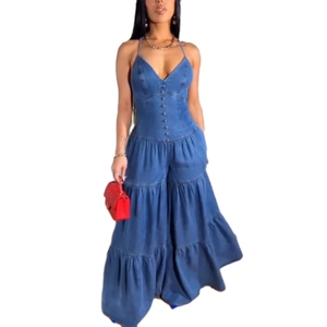 Nouvelle arrivée Combinaison femme tendance, douce et sexy, col en V, sans manches, bretelles spaghetti, dos nu - Product Image 1