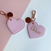 Élégant Monogramme Coeur Porte-clés Nouveau Sac en Cuir PU Charme Personnalisé Amour Pendentif Portable Porte-clés Logo Personnalisable