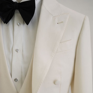Costumes de mariage minces blancs pour hommes personnalisés sur mesure de grande taille pantalon respirant avec fermeture éclair et braguette simple boutonnage pour les cérémonies du marié - Product Image 2