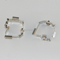 Pièces de véhicule MODEL-127 Autres accessoires d'éclairage automobile Ampoule de phare LED H1 Adaptateur de conversion de lampe Support de base Clips de douille