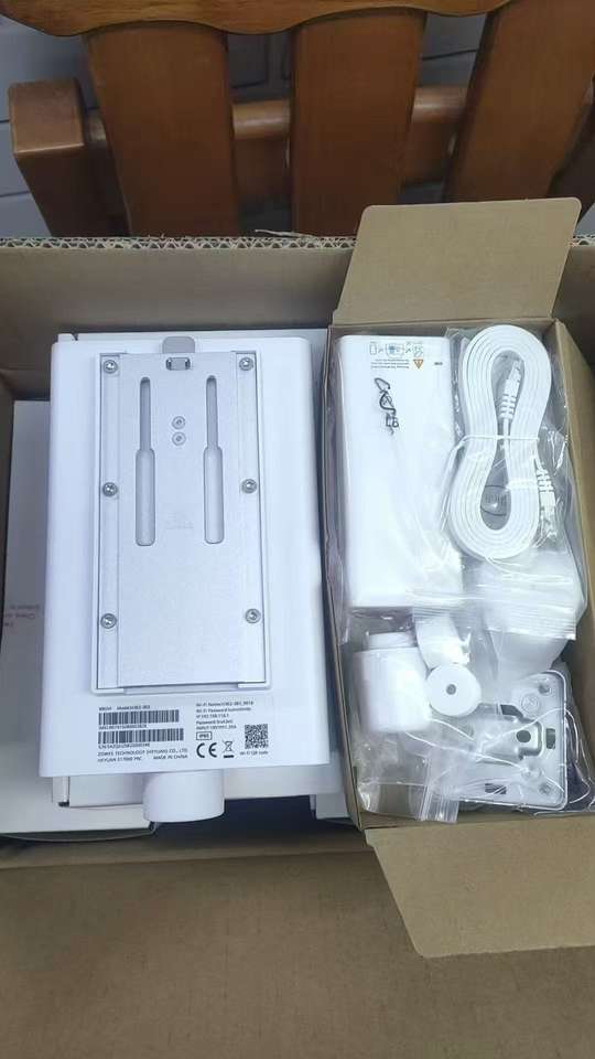 Zowee H362-383 5G CPE Max 6 - Outdoor Gigabit Router