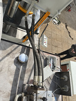 Presse hydraulique à quatre colonnes pour le formage des métaux, structure robuste, contrôlée par PLC, pour fournisseur de machines en acier inoxydable