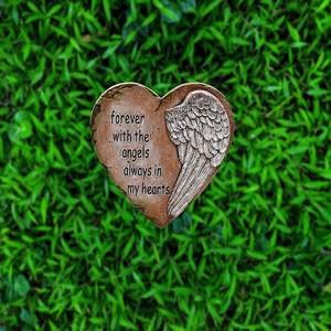 Placa de Resina con Forma de Corazón para Jardín, Colección Loving Faithful Memory - Product Image 4