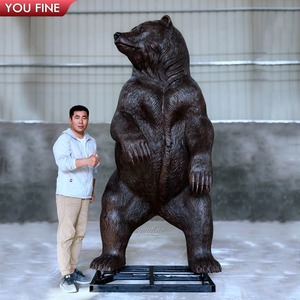 Youfine tùy chỉnh ngoài trời đô thị nghệ thuật công cộng sống động như thật động vật hoang dã Madrid biểu tượng đứng gấu và cây dâu tây tượng đồng - Product Image 5