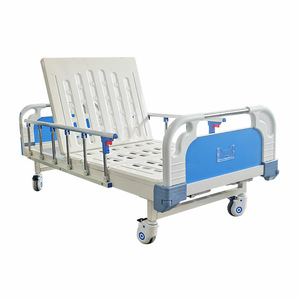 Cama de enfermería multifuncional para ancianos, uso doméstico, pacientes postrados o paralizados, ajustable manualmente, rehabilitación, uso hospitalario. - Product Image 1