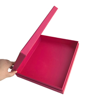 Boîtes de mariage en carton rigide de luxe avec logo personnalisé, couleur rouge, pour les invités, emballage élégant