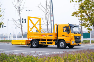 Camion de sécurité routière MASH TL-3 Standard avec coussin anti-choc, Dongfeng 4x2 100K, véhicule tampon anti-collision pour l'entretien routier - Product Image 4