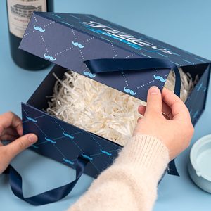 Boîte cadeau pour <span class=keywords><strong>la</strong></span> fête des pères en gros avec ruban en satin, boîte cadeau pliable avec fermeture magnétique, emballage en boîte en papier - Product Image 3