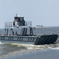 Rampe de chargement Yacht Cargo Transport 14m péniche de débarquement avec double pont timonerie
