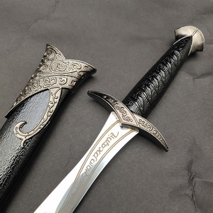 ชุดเกราะดาบโลหะแบบสั้นสั้นสั้นสั้นขนาดเล็กอุปกรณ์เสริมเกราะแหวนลอร์ดแกะสลักแกะสลักดาบมีหนามเล็ก - Product Image 3