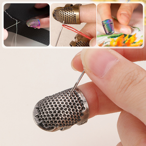 <span class=keywords><strong>Dedal</strong></span> Ajustable Antideslizante <span class=keywords><strong>de</strong></span> Estilo Antiguo, Protector <span class=keywords><strong>de</strong></span> Dedos para Coser a Mano, Herramienta Anti-enganches, Funda <span class=keywords><strong>de</strong></span> Metal para Dedos - Product Image 4