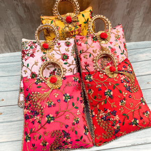 Bolso Potli Bordado a Mano para Mujer, Bolso Potli Tradicional con Trabajo Zari para Bodas, Fiestas y Vestimenta Nupcial - Product Image 2