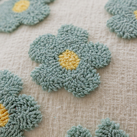 Coussins de luxe pour la décoration intérieure housse de coussin touffe broderie jeter taie d'oreiller en peluche Faux Sherpa fourrure oreillers pour canapé