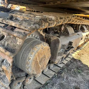 Excavadora de cadenas Volvo EC700B LC de 34 toneladas usada con cazo de excavación - Product Image 6