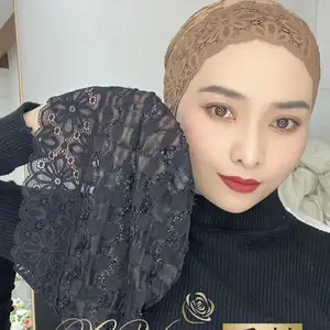 도매 새로운 캐주얼 숙녀 새틴 헤드 랩 스카프 이슬람 히잡 머리 덮음 이슬람 모자 패션 여성 터번 모자