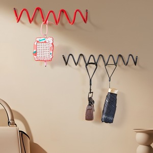 Patère murale en fer en forme de vague, capacité de charge 10 kg, pour chambre à coucher, décoration murale, installation par vis autoperceuses - Product Image 3
