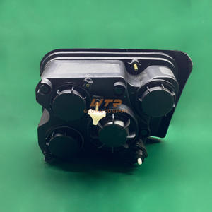 Accessoires de carrosserie de camion phare phare avant lampe 11200122 LH 11200222 RH pour camion Hong Yan Genl-yon - Product Image 5