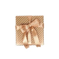 Papier en rouleau de grande taille avec feuille d'or et couleur métallique pour l'emballage de cadeaux. Papier cadeau à pois et à rayures.