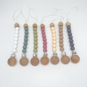<span class=keywords><strong>Catenella</strong></span> Portaciuccio Artigianale in Legno con Perle in Silicone Senza BPA, Clip Massaggiagengive Personalizzata per Neonati Unisex - Product Image 6