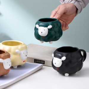350ml Céramique Dessin Animé Mouton Design Style Nordique Peint Modèle Mignon Animal Tasse D'eau pour Filles Cadeau D'anniversaire avec Tasse À Café - Product Image 3